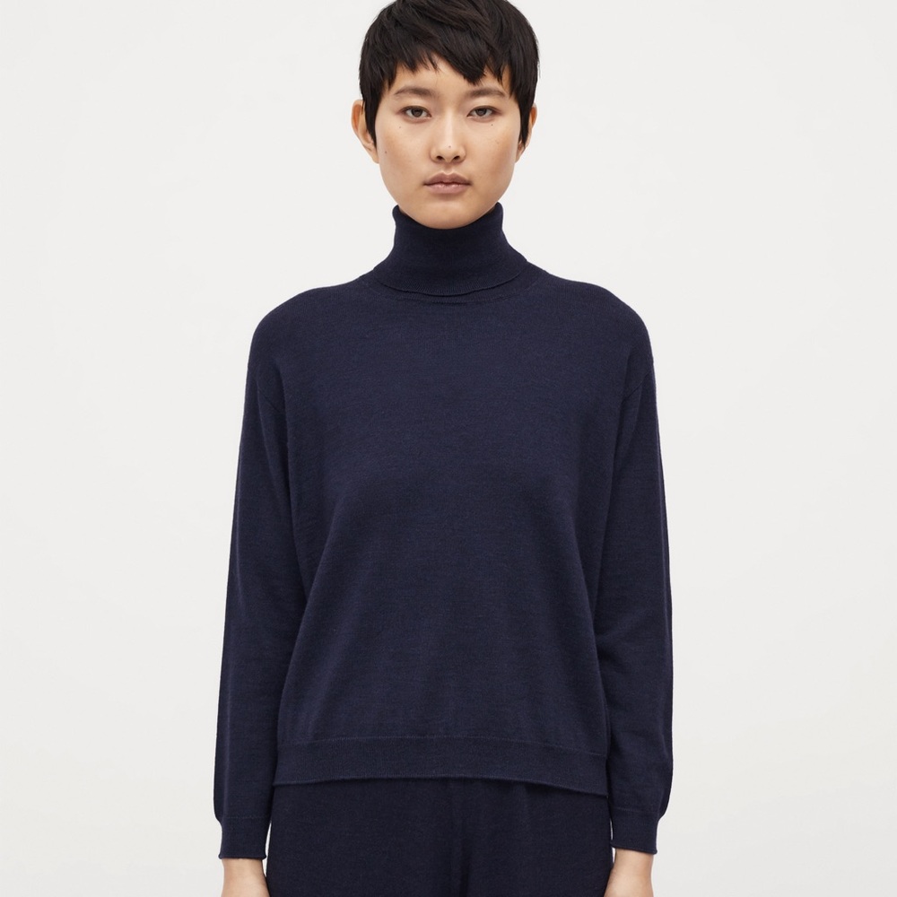 Navy merino turtleneck